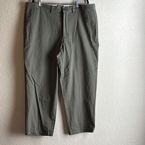 Lands' End Men's Olive Green Chinos